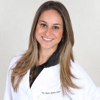 Renata Esteves Pollon Velasco